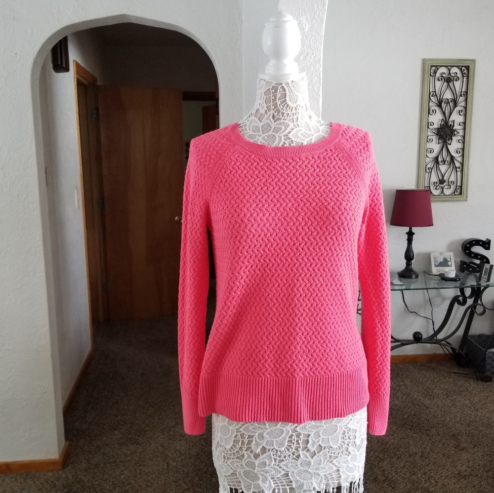 American Eagle Outfitters pink sweater